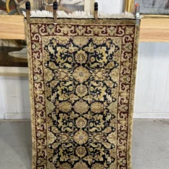 Oriental Hand-made Wool Rug